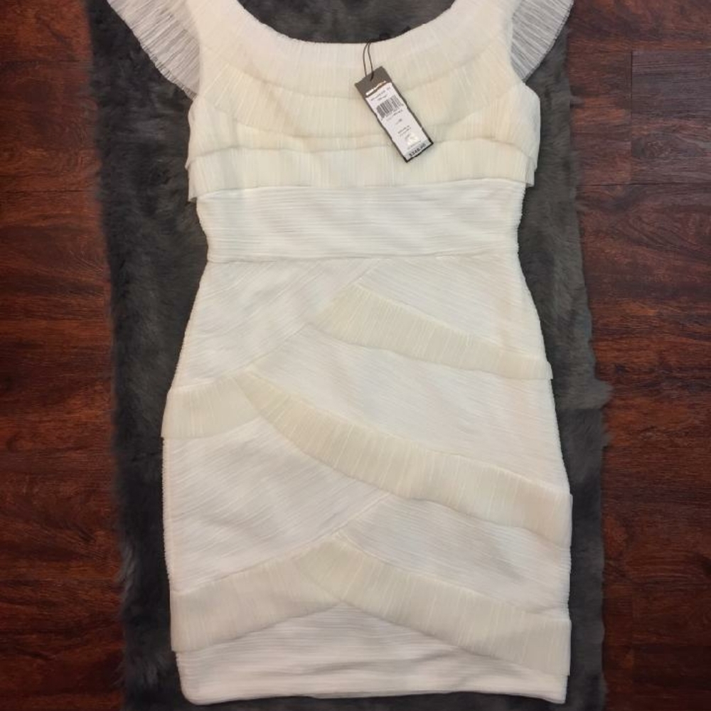 BCBGeneration❤Maxazria-off/white dress 10